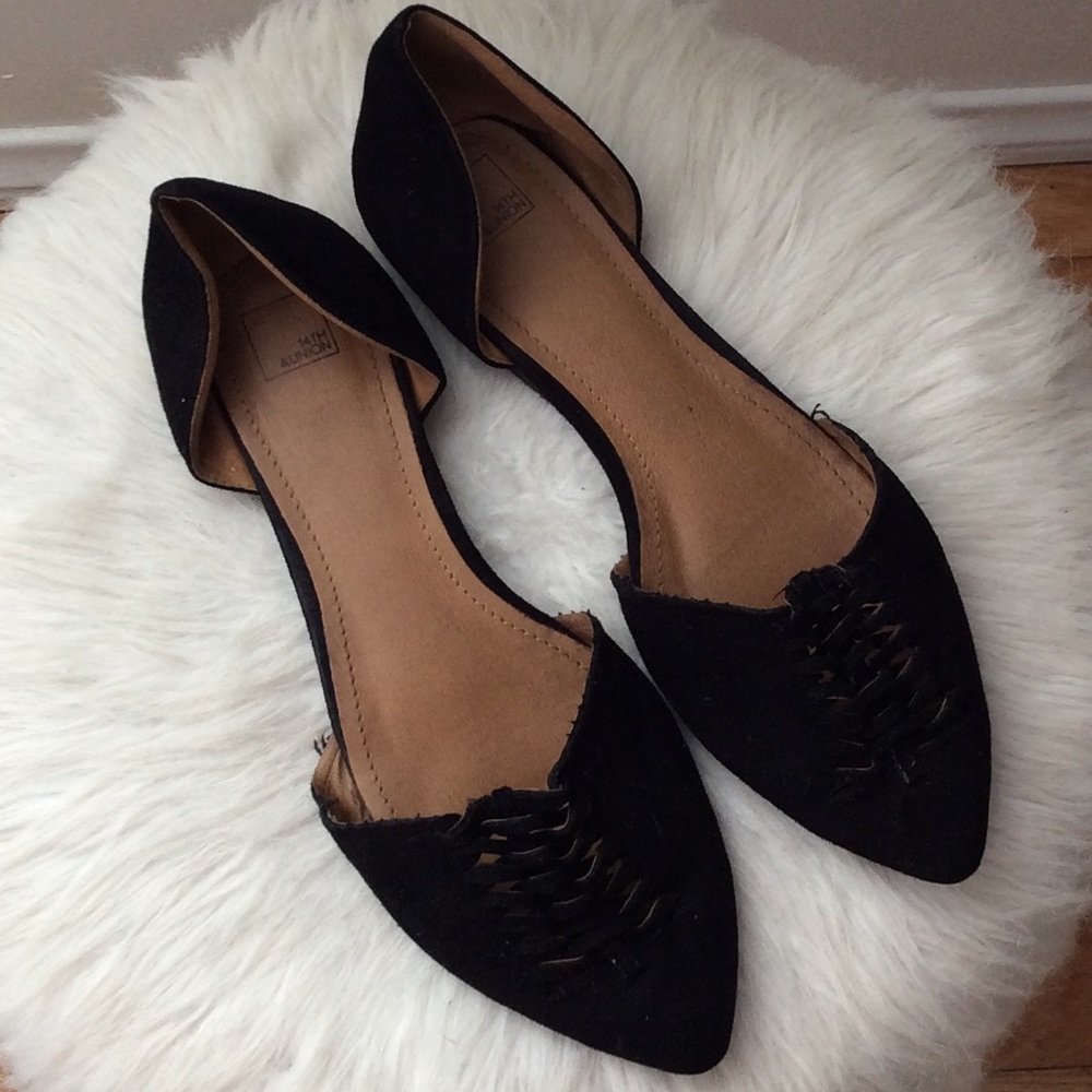 Women’s Black Flats
